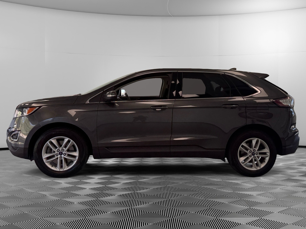 2016 Ford Edge SEL photo 4
