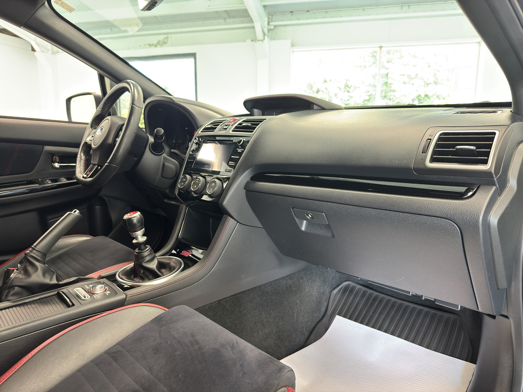 2020 Subaru WRX STI photo 32