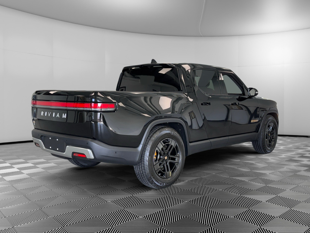 2022 Rivian R1T Launch Edition photo 7
