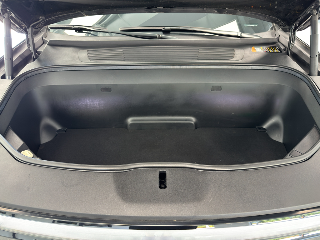 2022 Rivian R1T Launch Edition photo 39