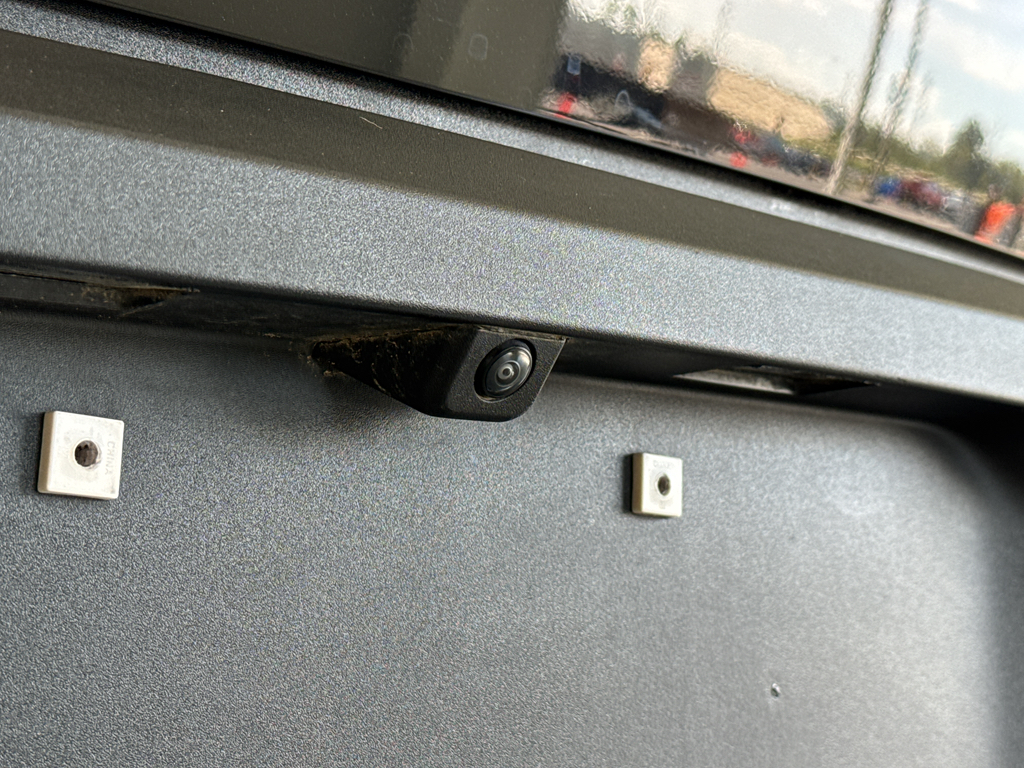 2022 Rivian R1T Launch Edition photo 36