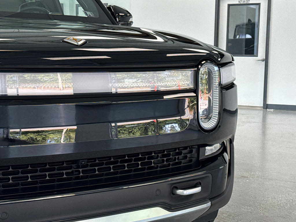 2022 Rivian R1T Launch Edition photo 10