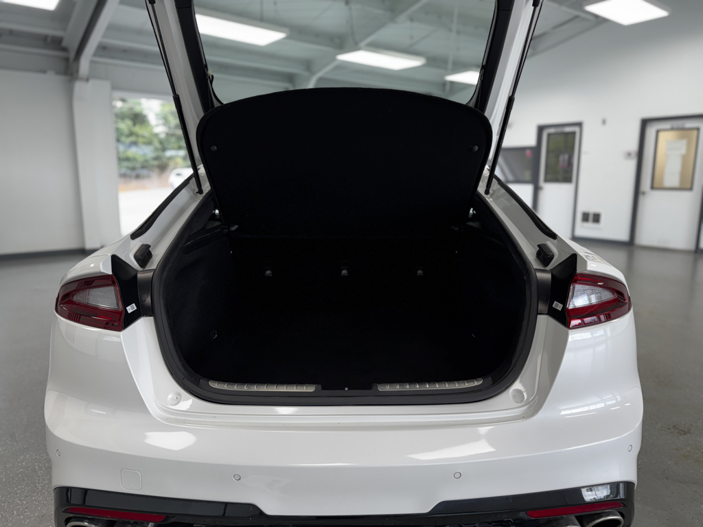 Used 2021 Kia Stinger Sedan