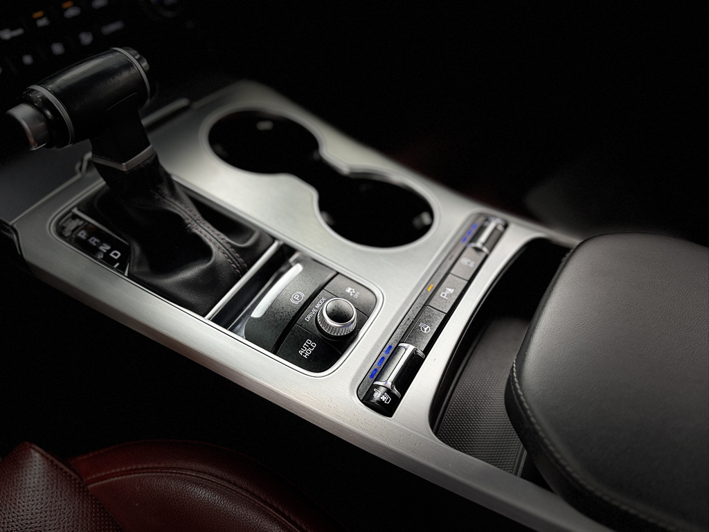 Used 2021 Kia Stinger Sedan
