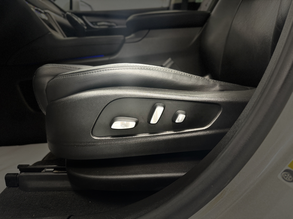 Used 2019 Cadillac XT5 SUV