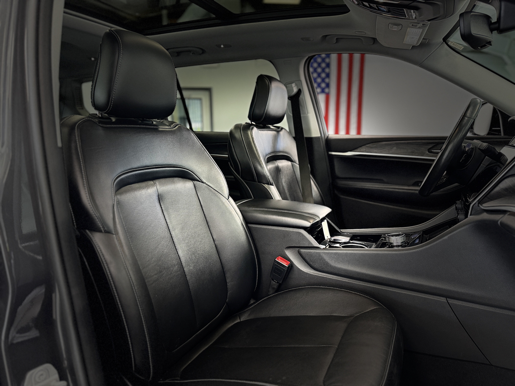 Used 2021 Jeep Grand Cherokee L SUV