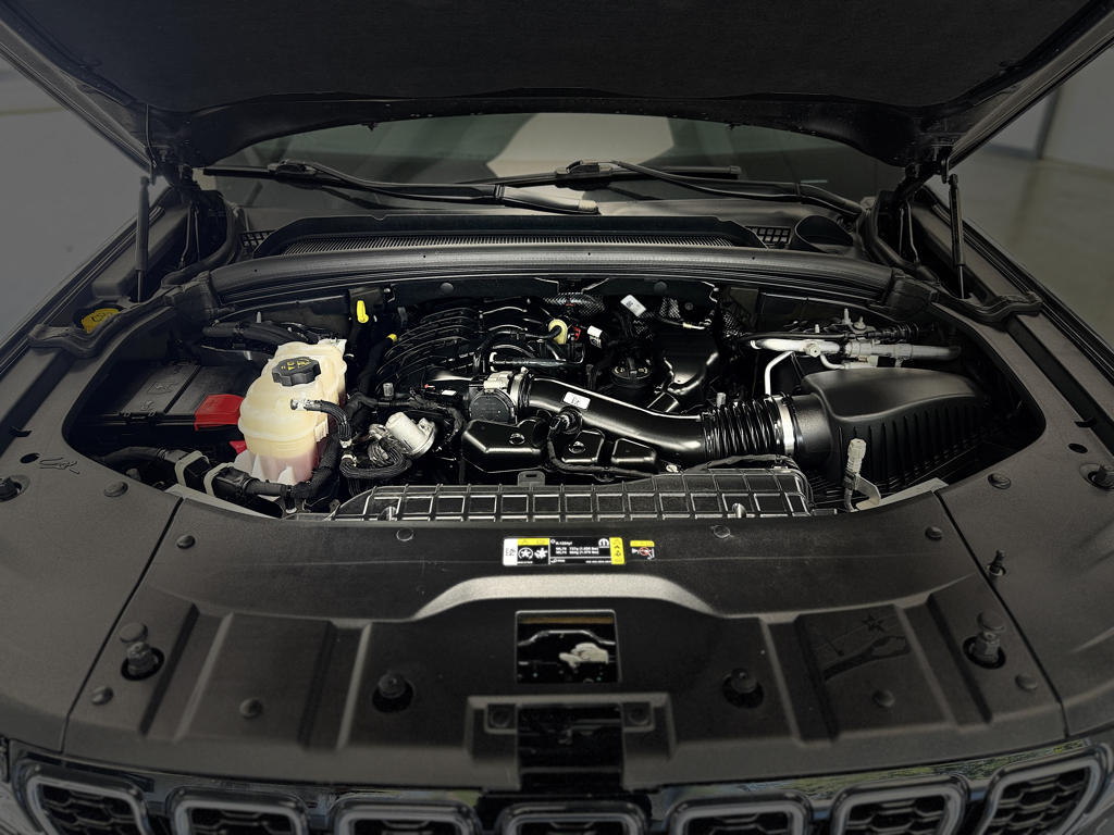 Used 2021 Jeep Grand Cherokee L SUV