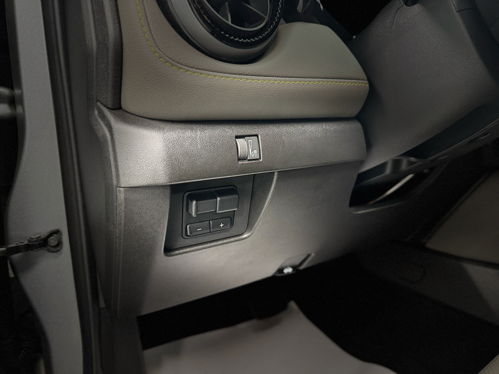 Used 2025 Chevrolet Colorado Truck
