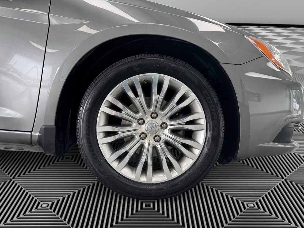 Used 2012 Chrysler 200 Sedan