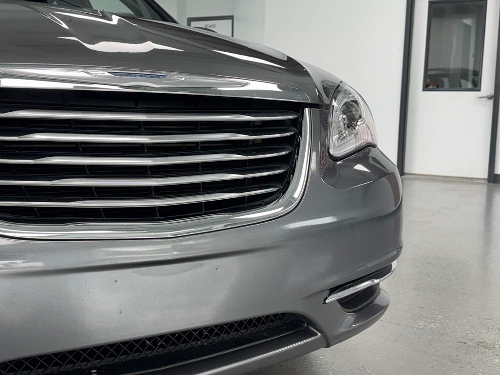Used 2012 Chrysler 200 Sedan