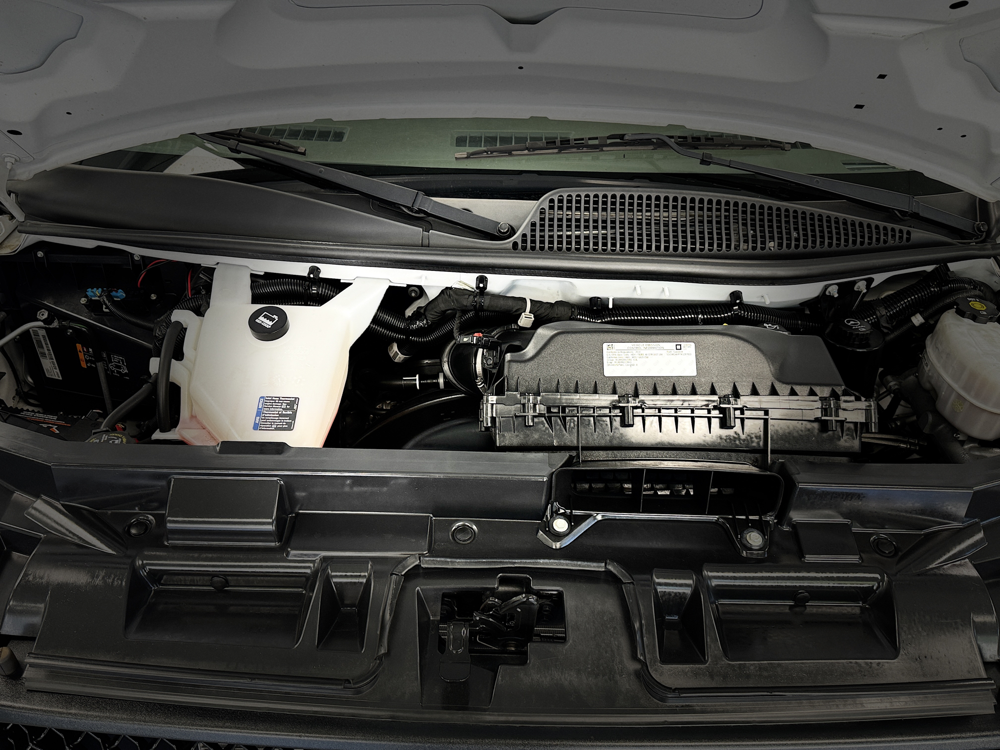 2019 Chevrolet Express Cargo Work Van - Photo 24