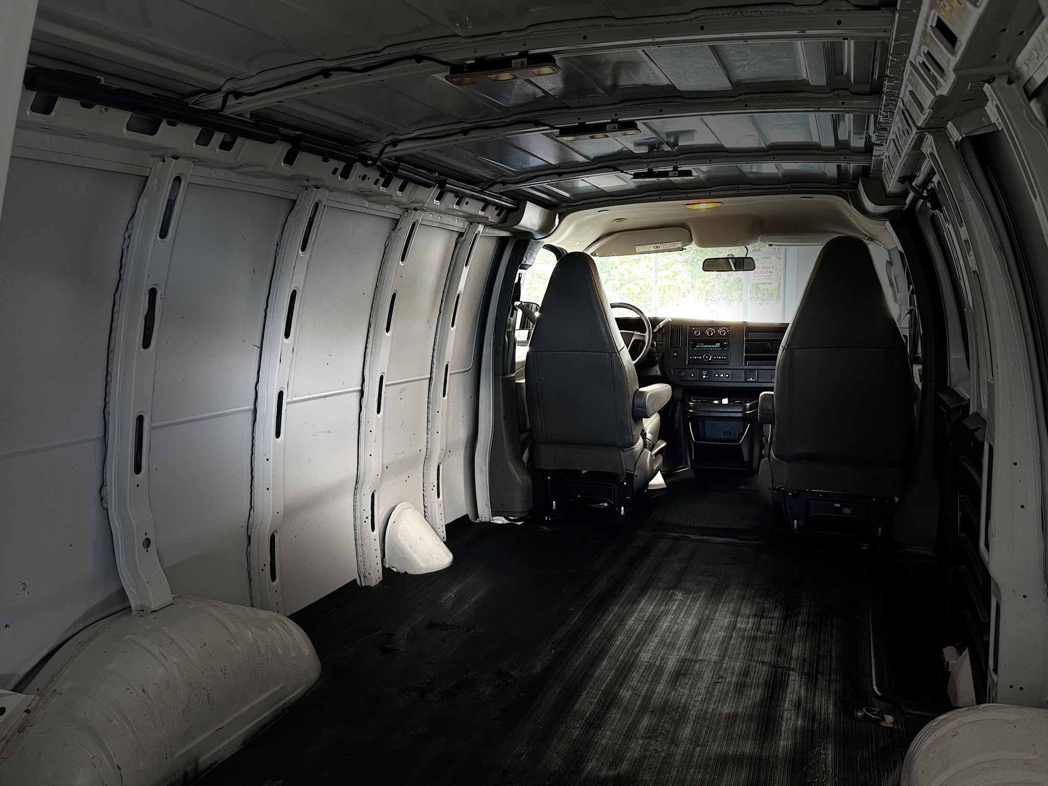 2019 Chevrolet Express Cargo Work Van - Photo 22