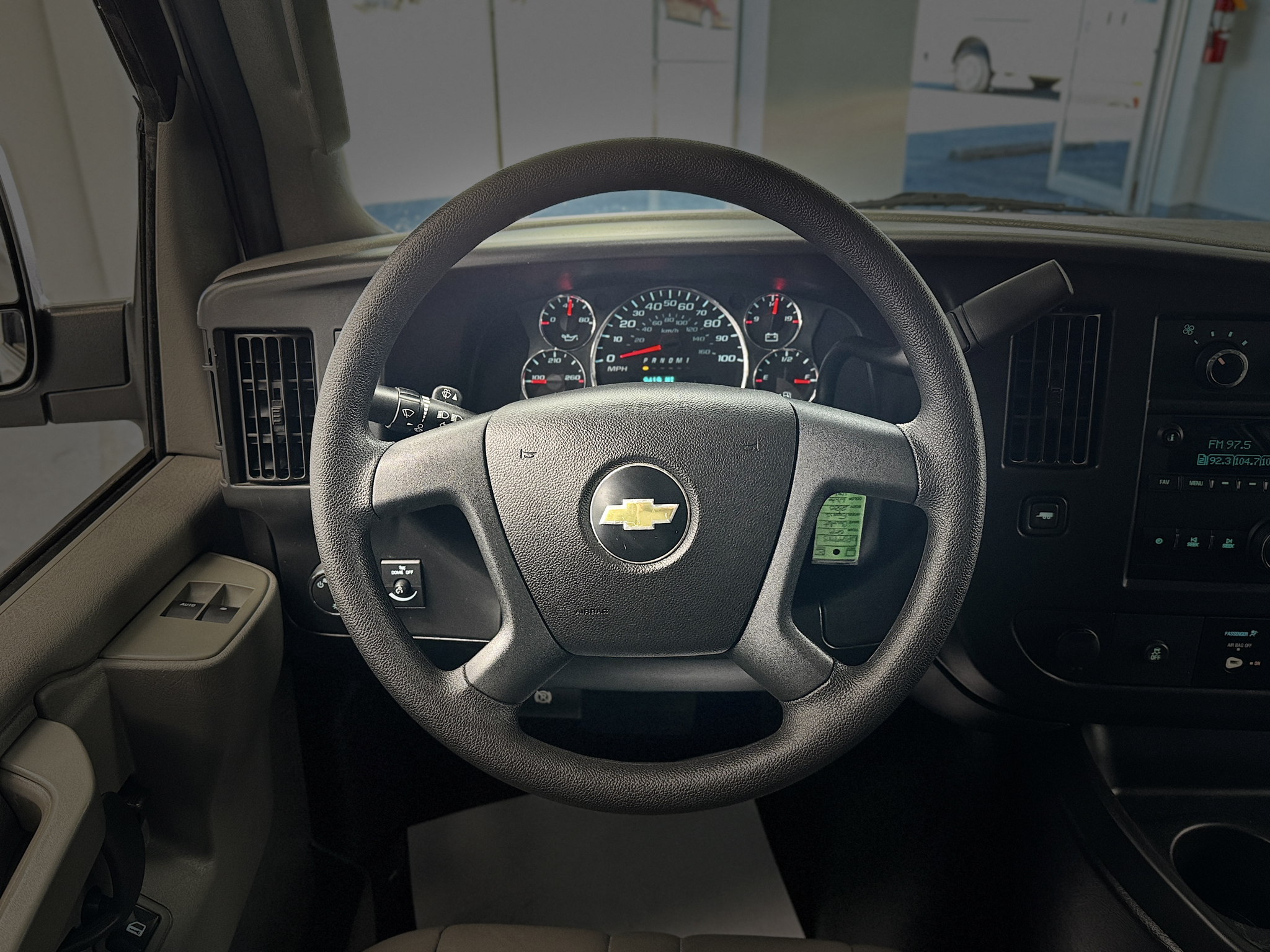 2019 Chevrolet Express Cargo Work Van - Photo 14
