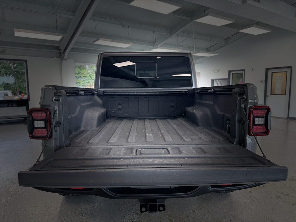Used 2021 Jeep Gladiator Truck