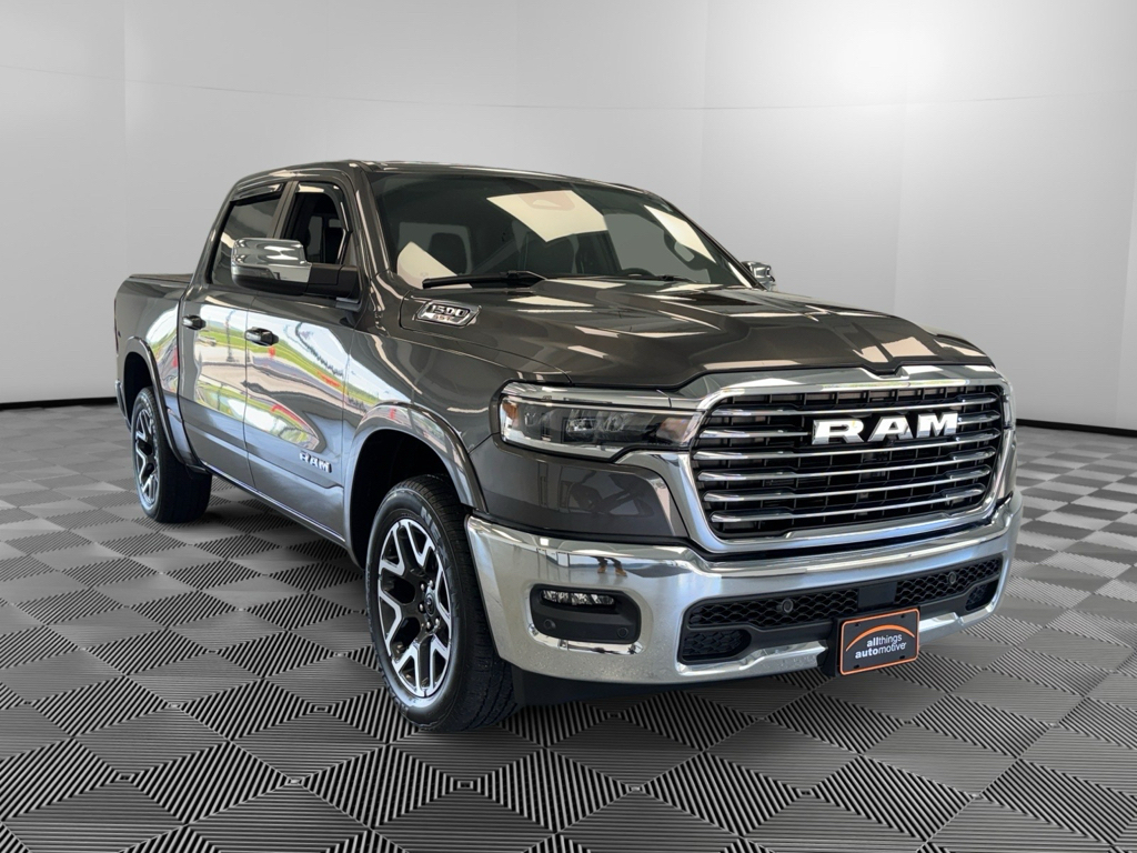 2025 RAM 1500 Laramie 4x4 Crew Cab 5'7's photo