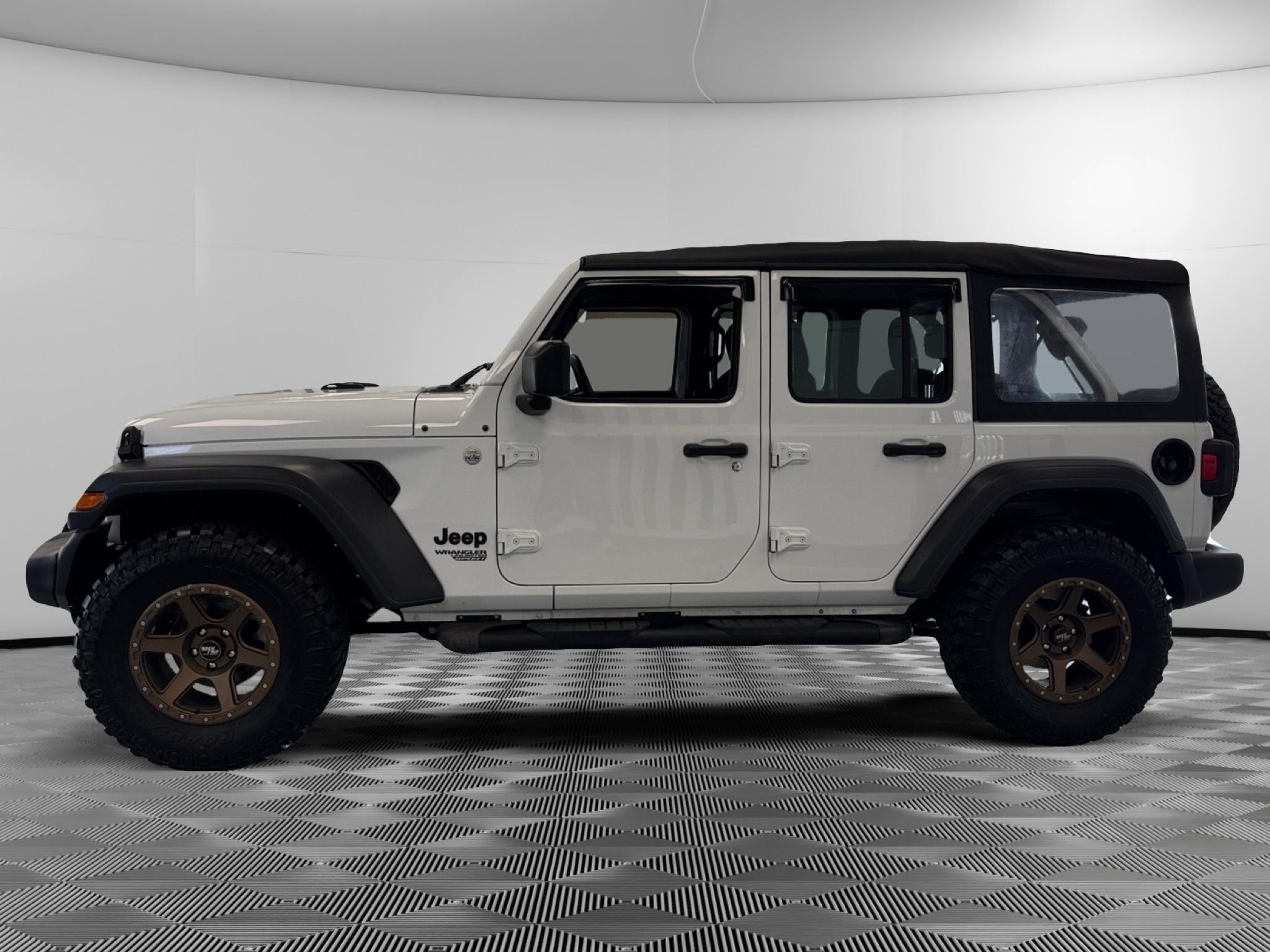 Used 2021 Jeep Wrangler SUV