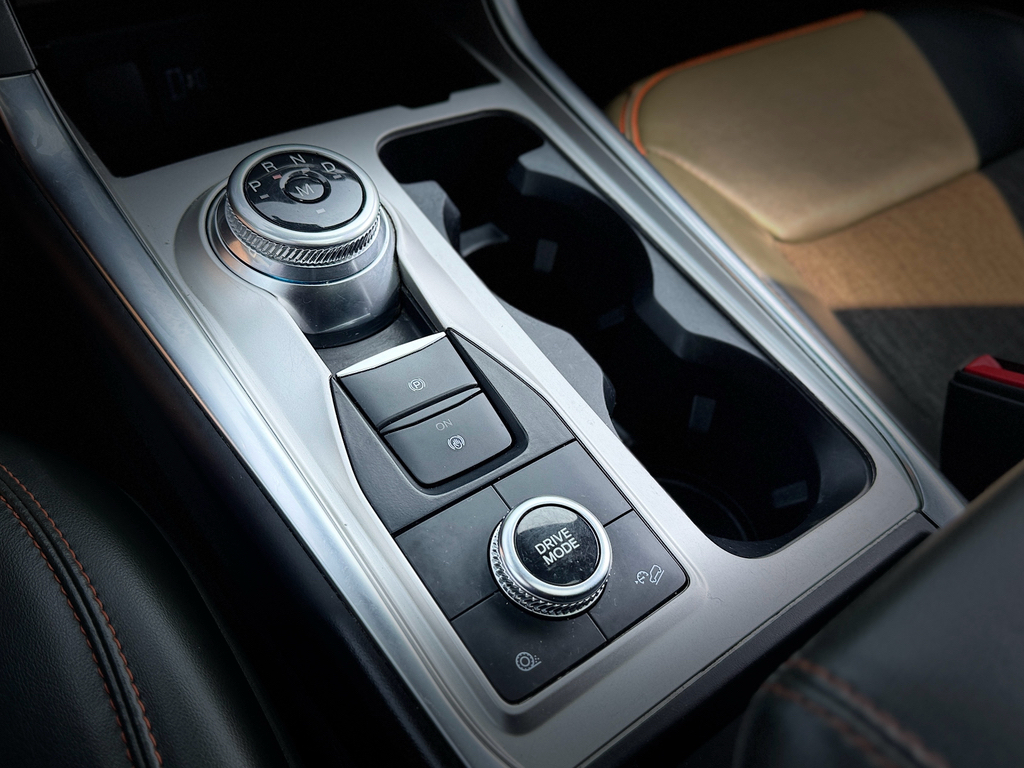 Used 2022 Ford Explorer SUV