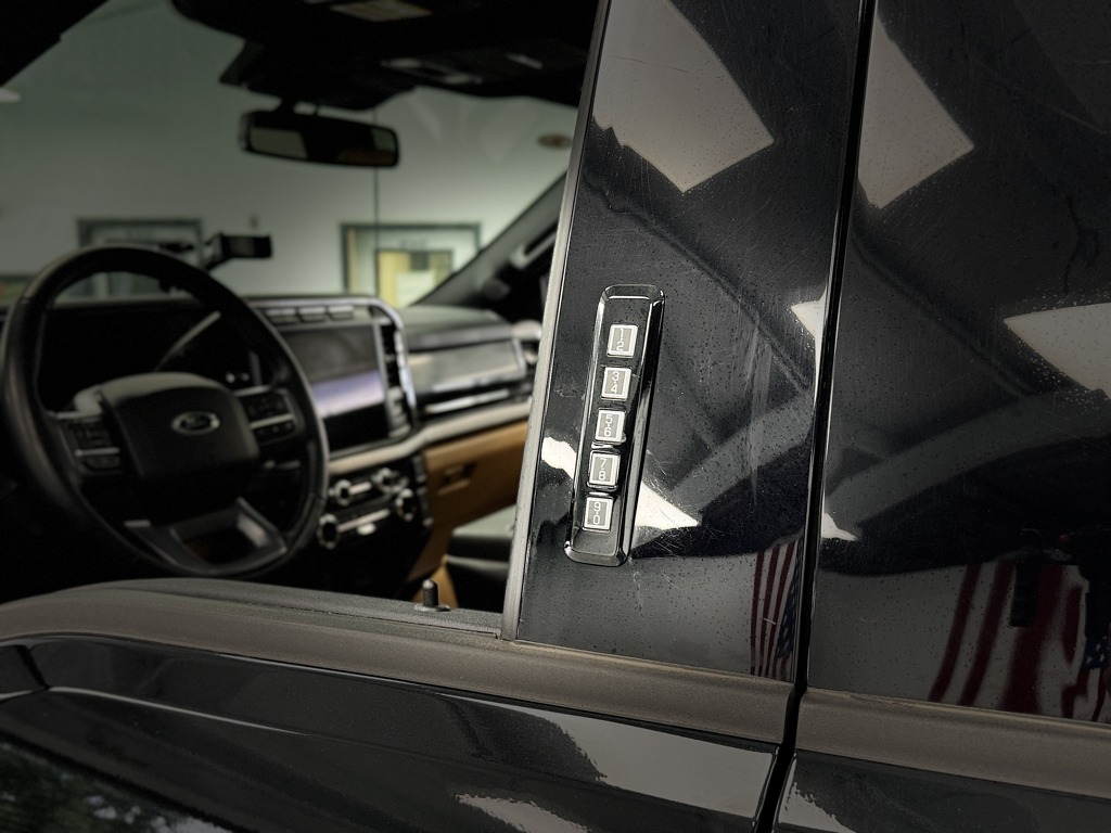 Used 2024 Ford F-350 Super Duty Truck