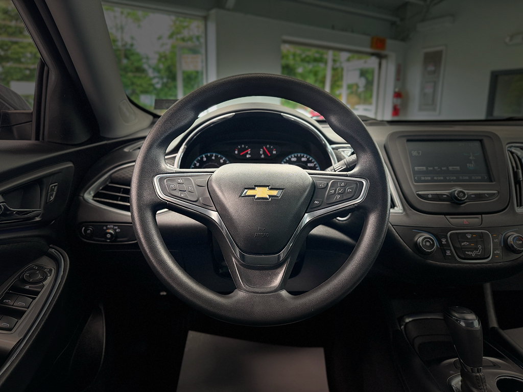 Used 2018 Chevrolet Malibu Sedan