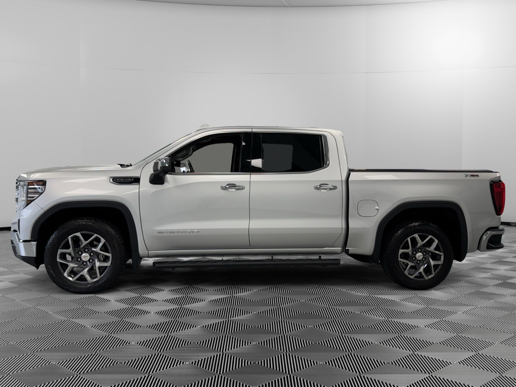 2022 Gmc Sierra 1500 SLT photo 2