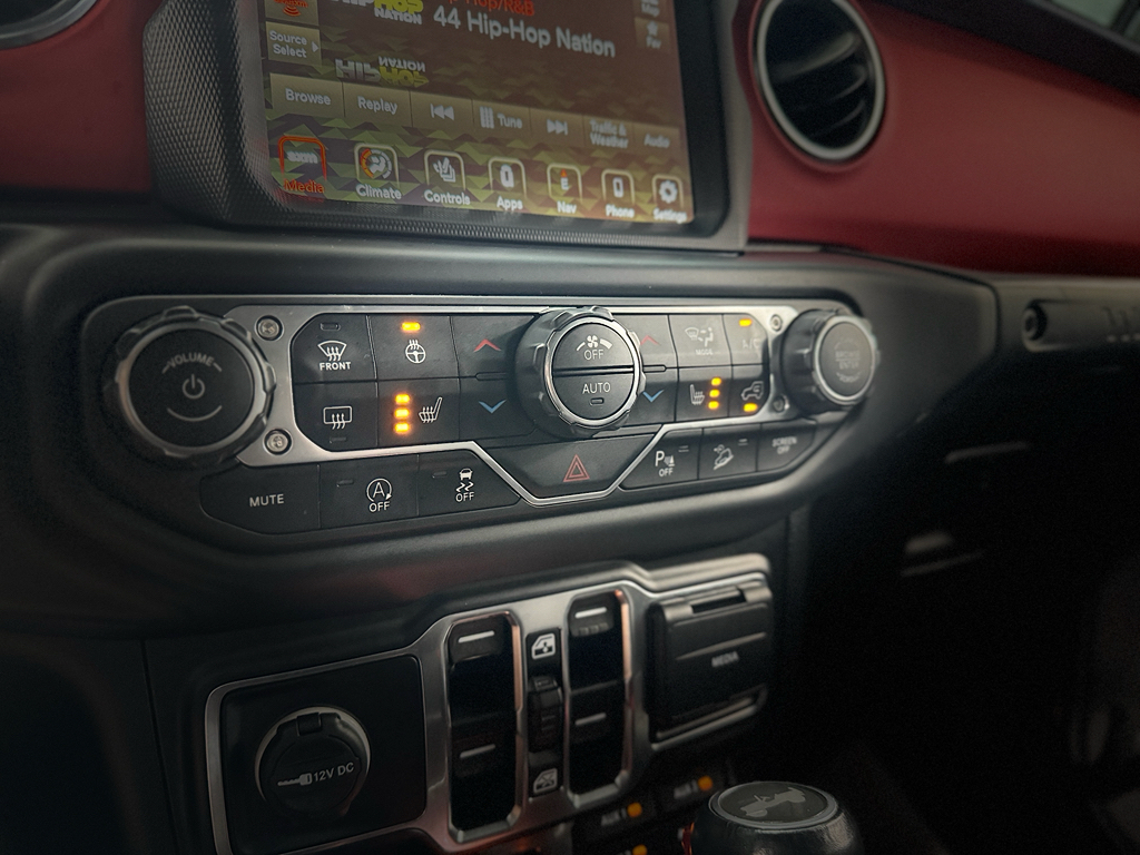 Used 2020 Jeep Wrangler SUV