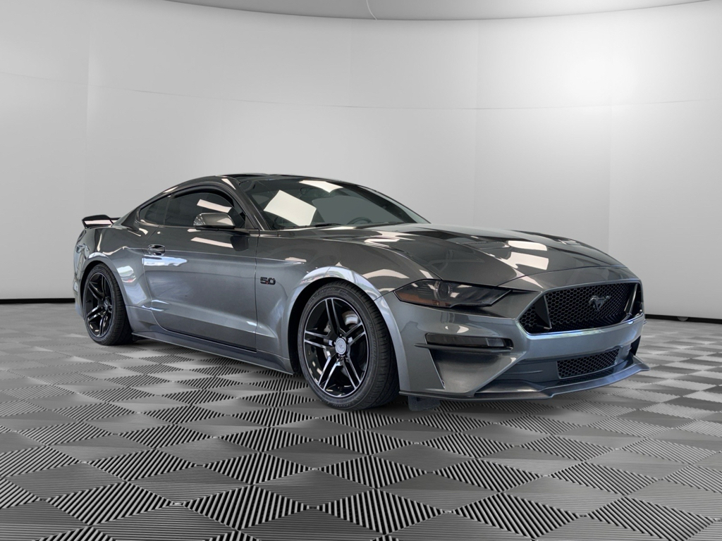 2018 Ford Mustang GT Coupe Premium's photo