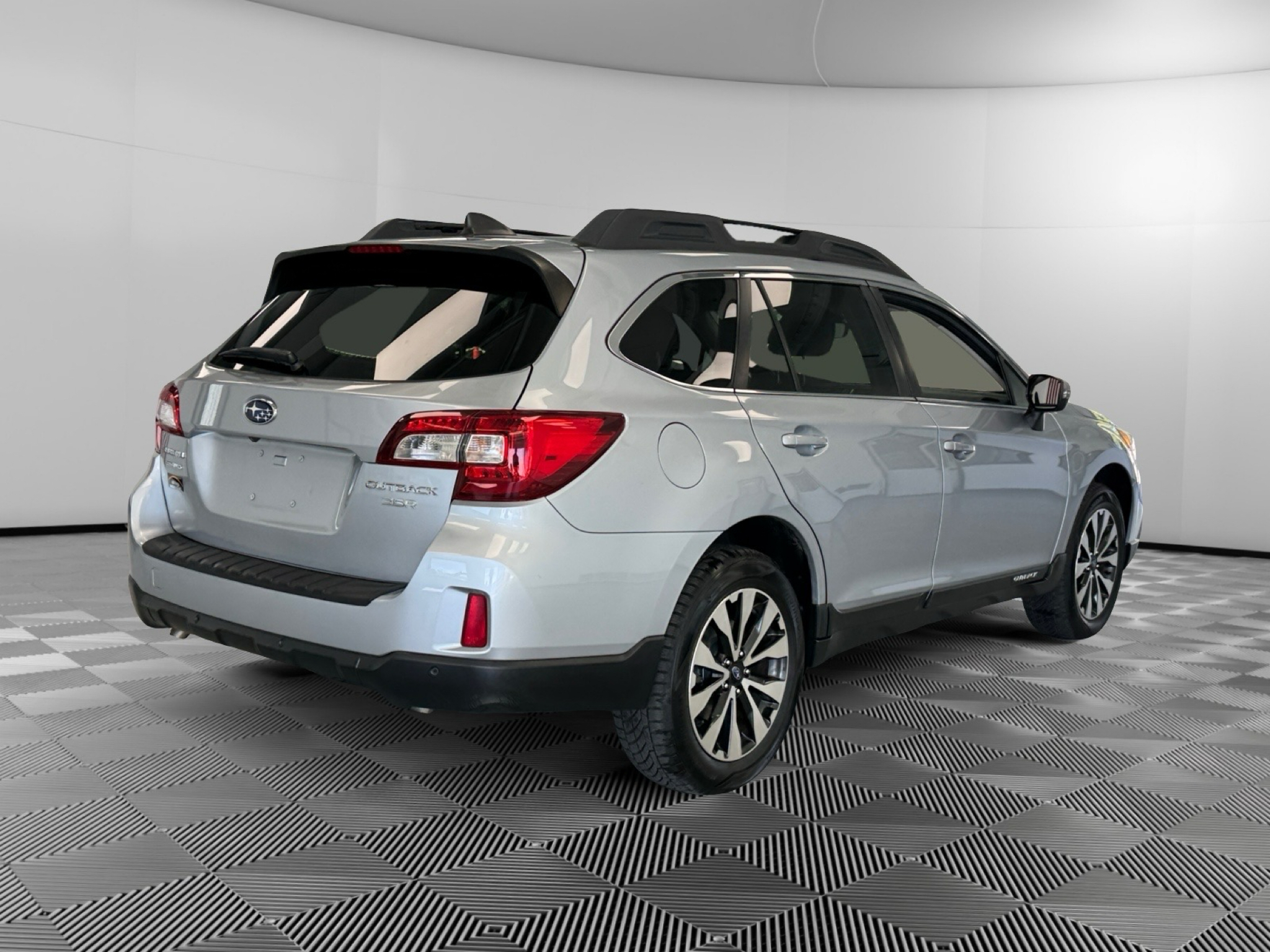 Used 2017 Subaru Outback SUV