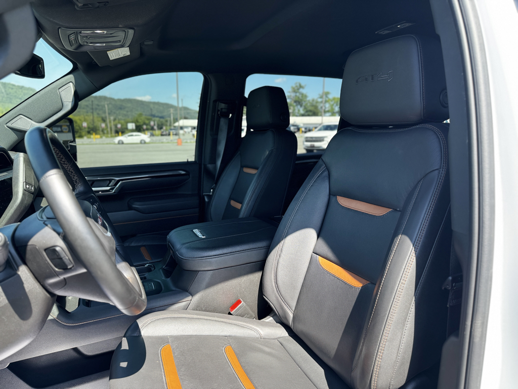Used 2025 GMC Sierra 2500HD Truck