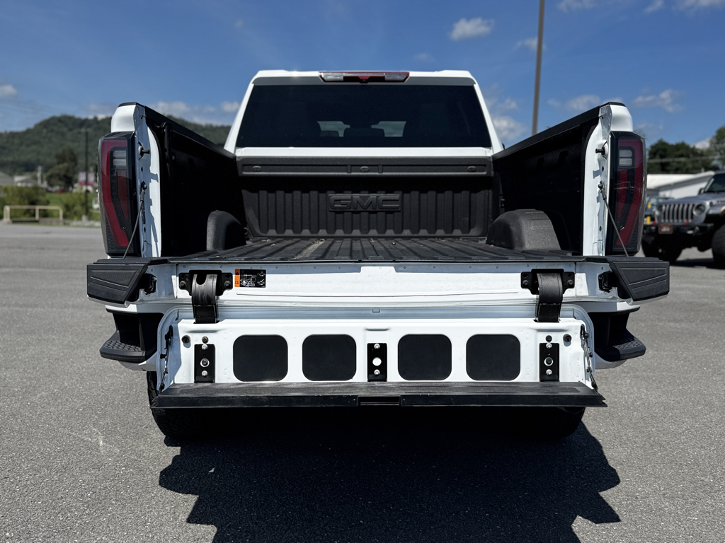 Used 2025 GMC Sierra 2500HD Truck