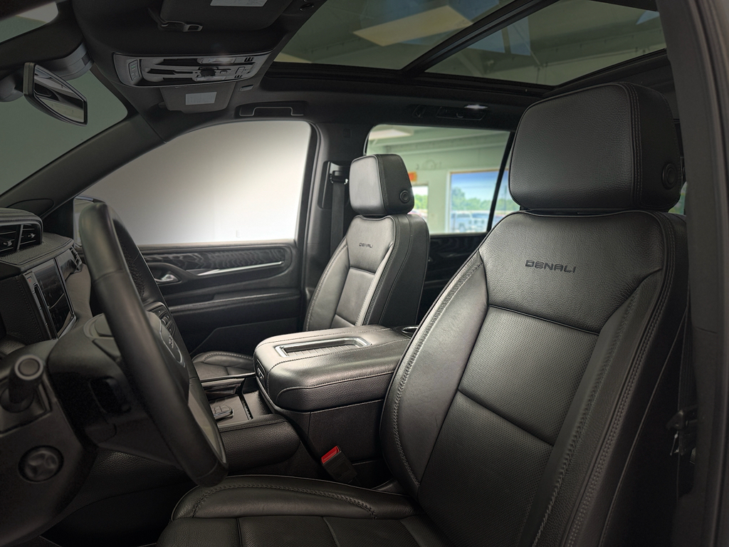 Used 2023 GMC Yukon XL 1500 SUV