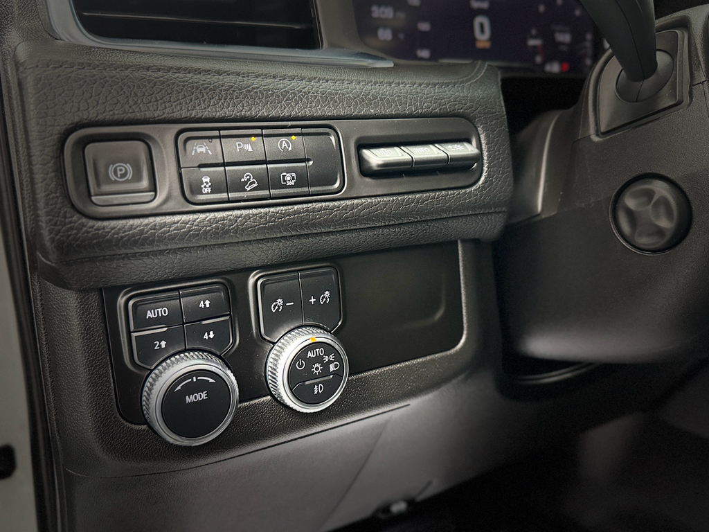 Used 2023 GMC Yukon XL 1500 SUV