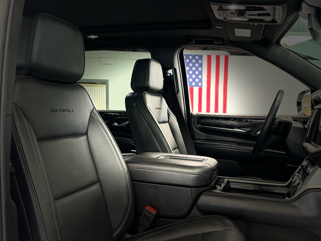 Used 2023 GMC Yukon XL 1500 SUV