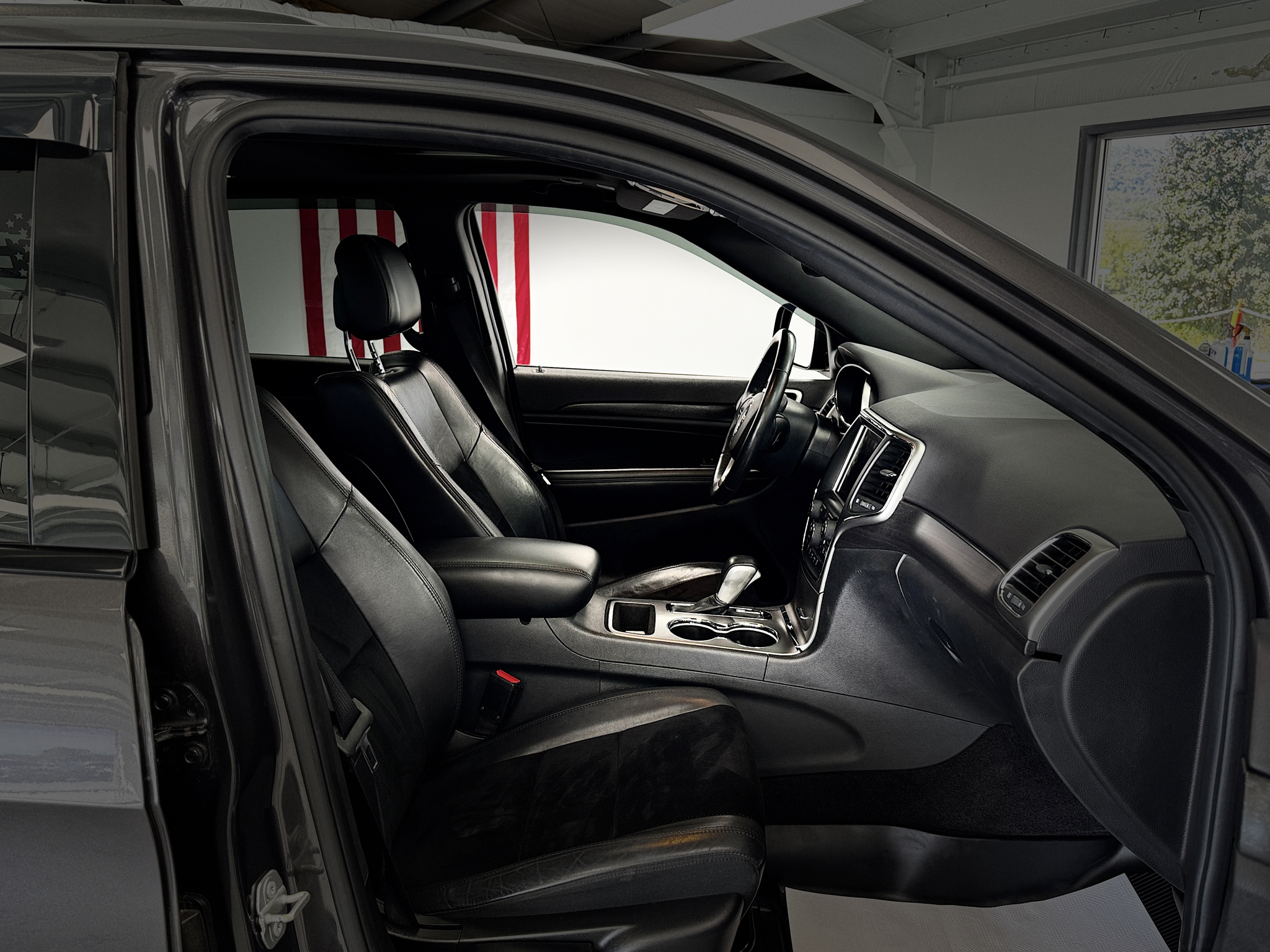 Used 2018 Jeep Grand Cherokee SUV