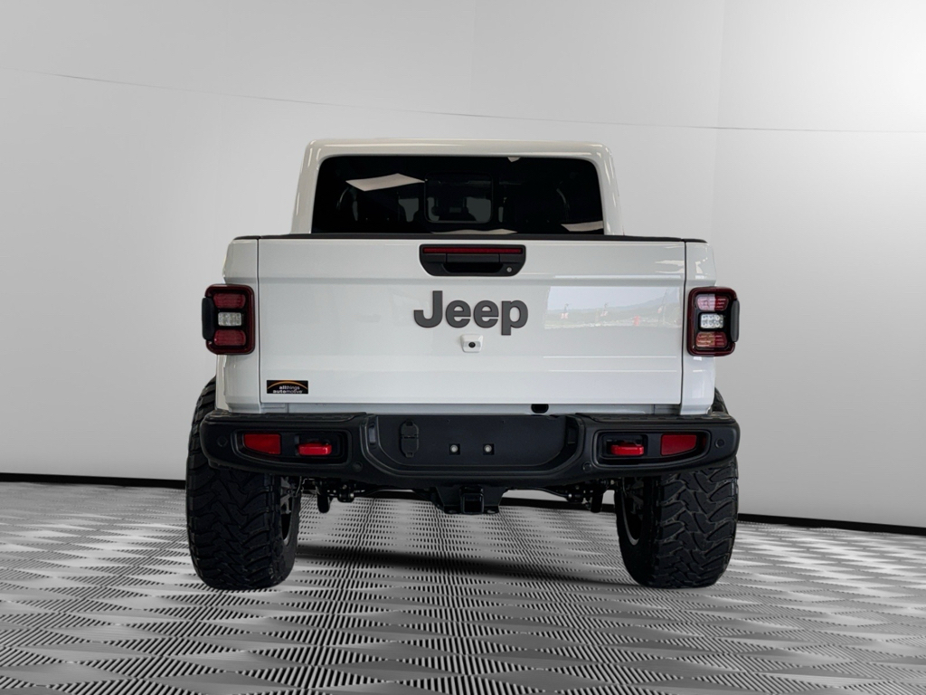 Used 2021 Jeep Gladiator Truck