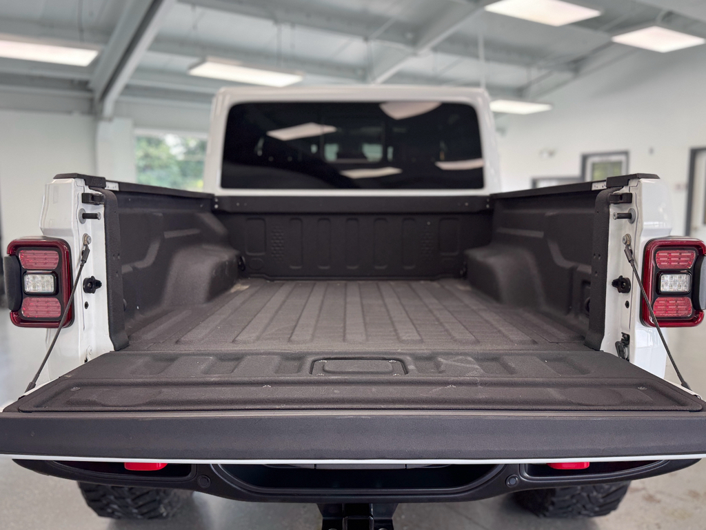 Used 2021 Jeep Gladiator Truck
