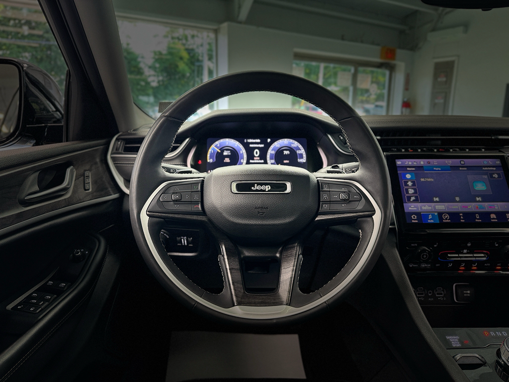 Used 2023 Jeep Grand Cherokee L SUV