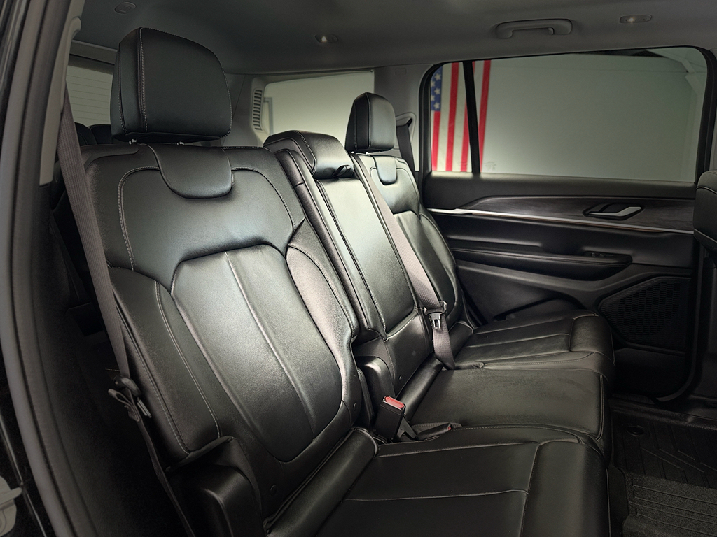Used 2023 Jeep Grand Cherokee L SUV