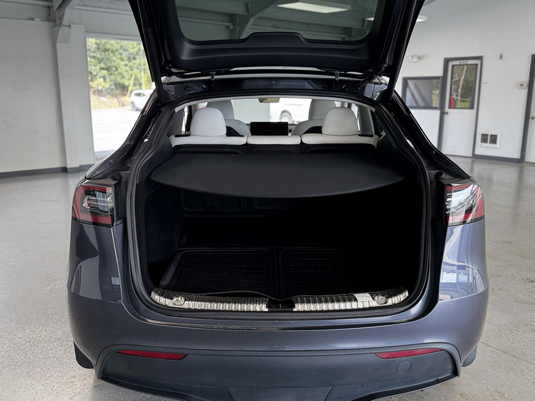 2023 Tesla Model Y Performance - Photo 29