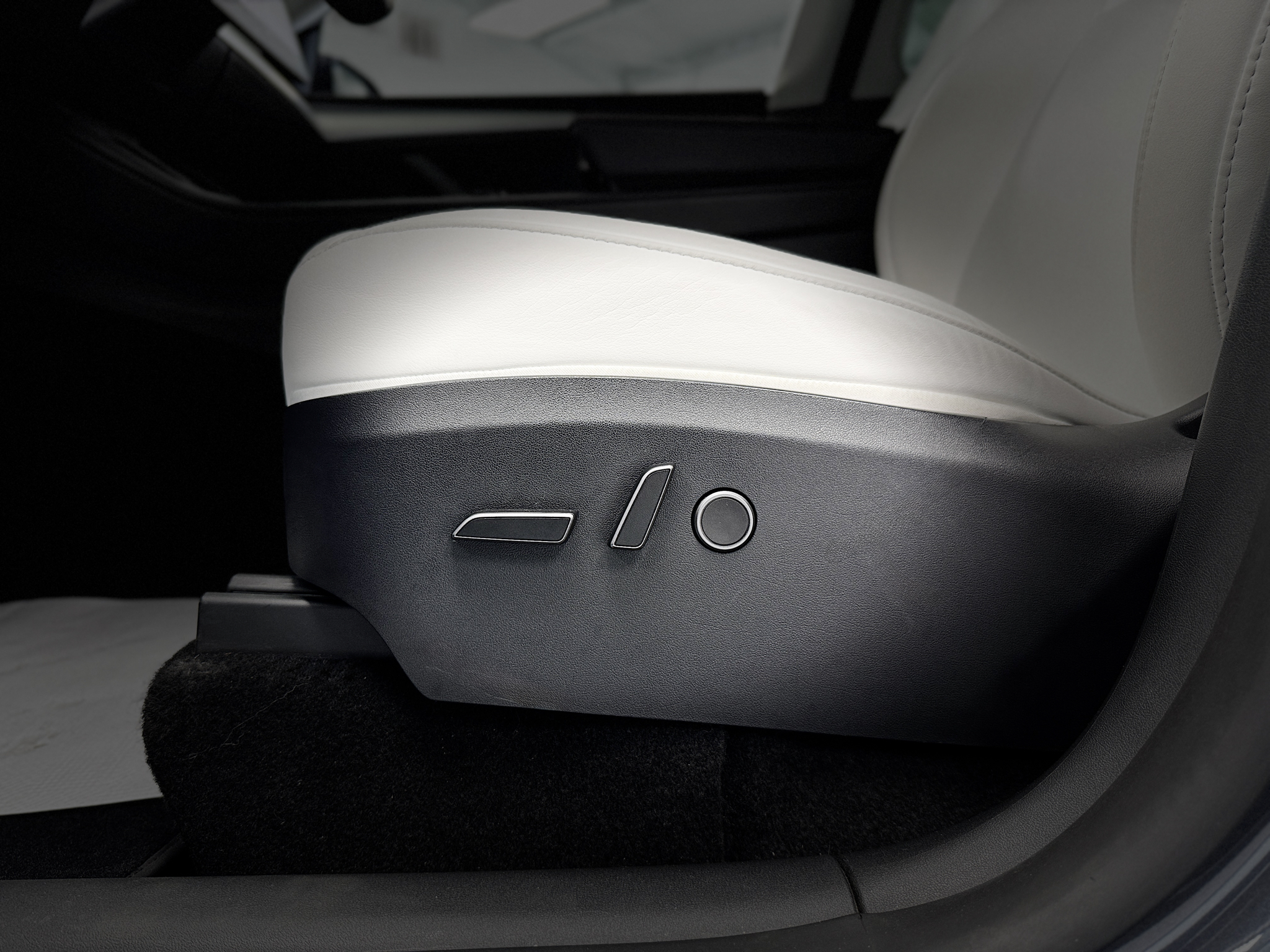 2023 Tesla Model Y Performance - Photo 14