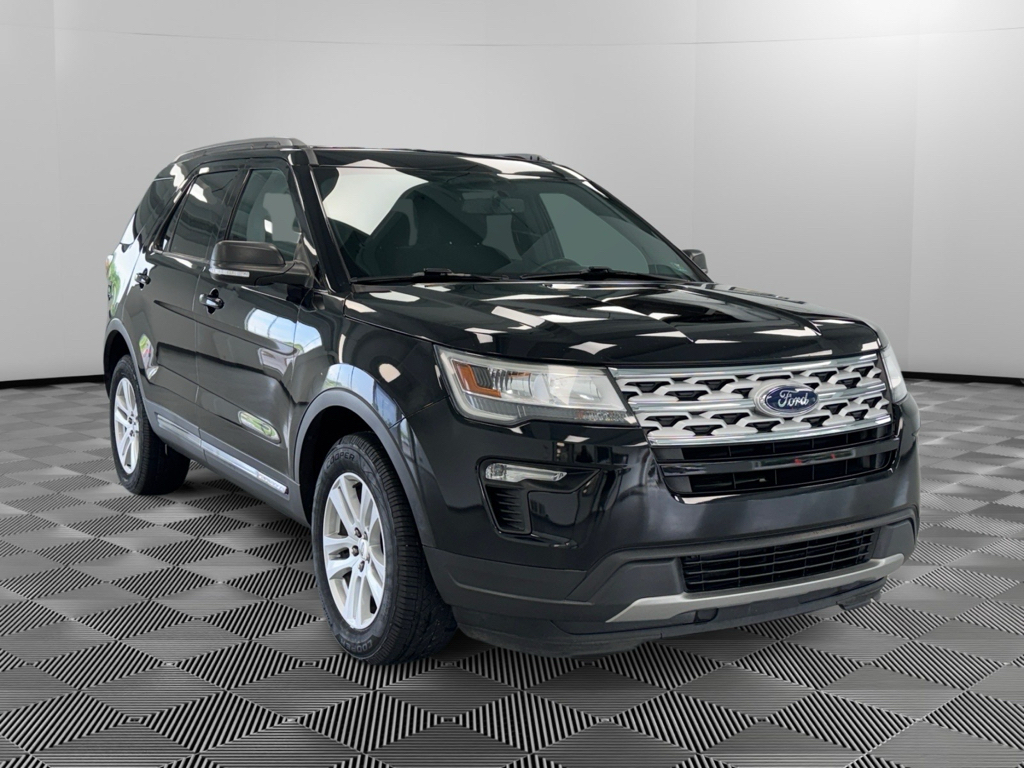 2019 Ford Explorer XLT 4WD's photo