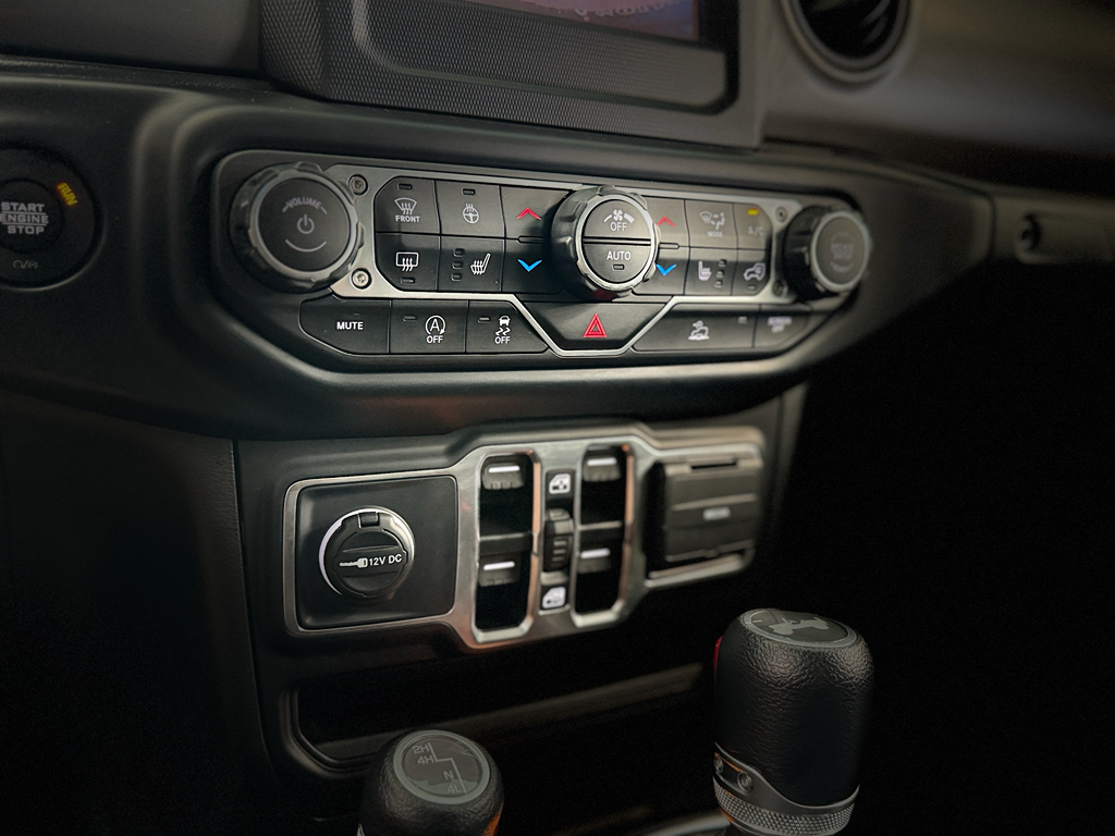Used 2022 Jeep Wrangler SUV