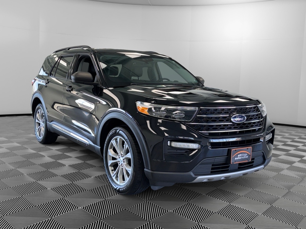 2021 Ford Explorer XLT's photo