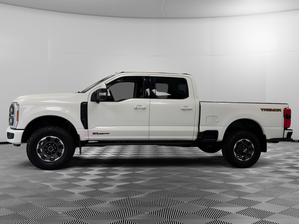 2023 Ford F-250 Lariat photo 4
