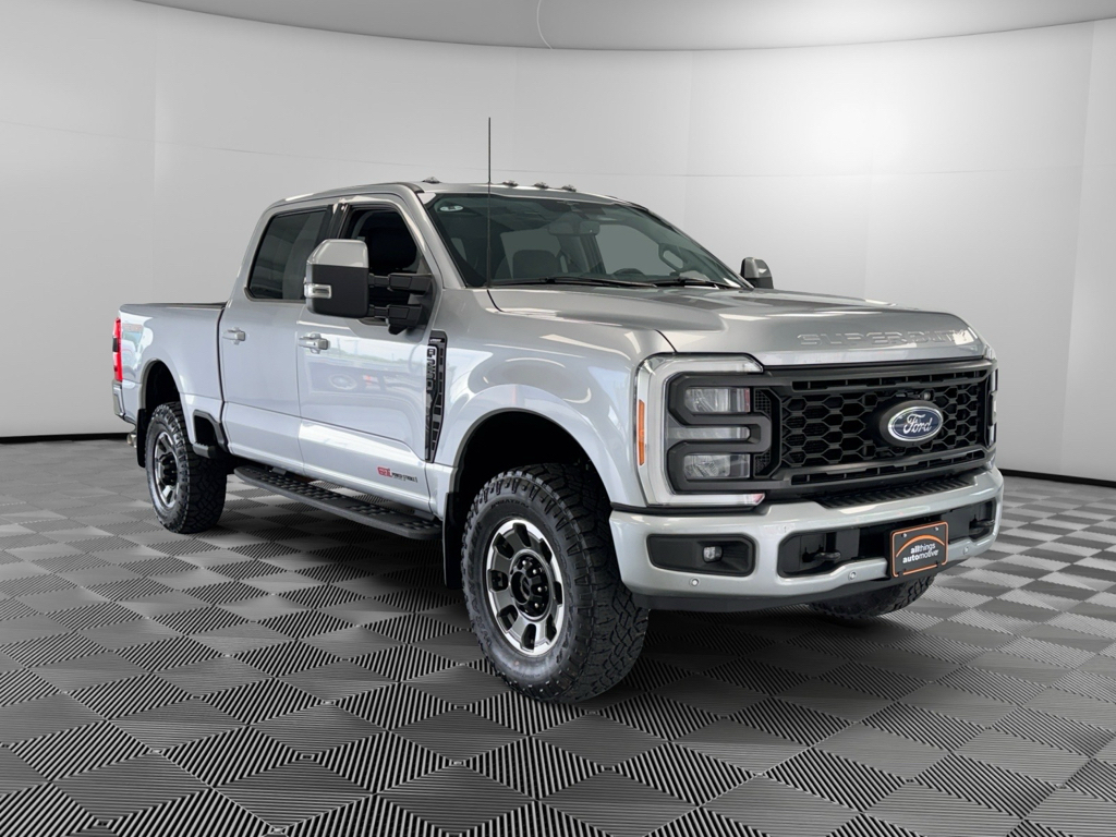 2023 Ford F-250 Lariat 4x4 Crew Cab 160 in's photo