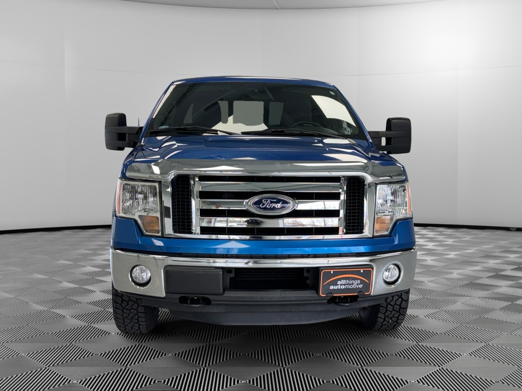 2012 Ford F-150 XLT photo 2