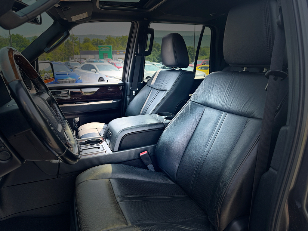 Used 2016 Lincoln Navigator SUV