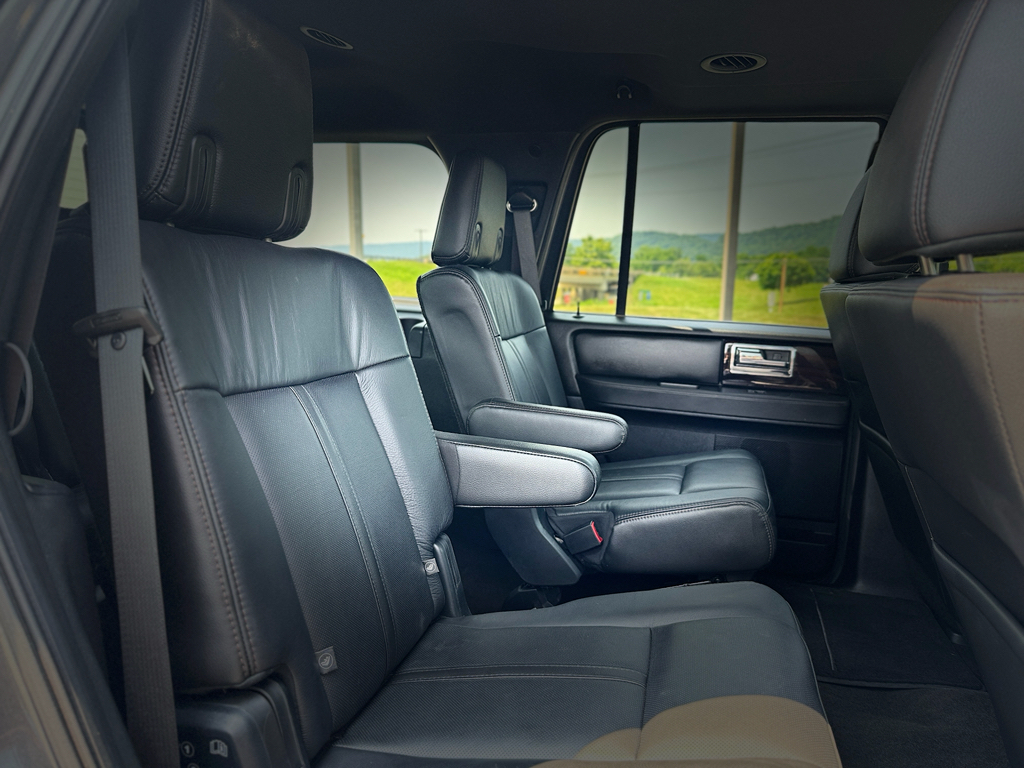 Used 2016 Lincoln Navigator SUV