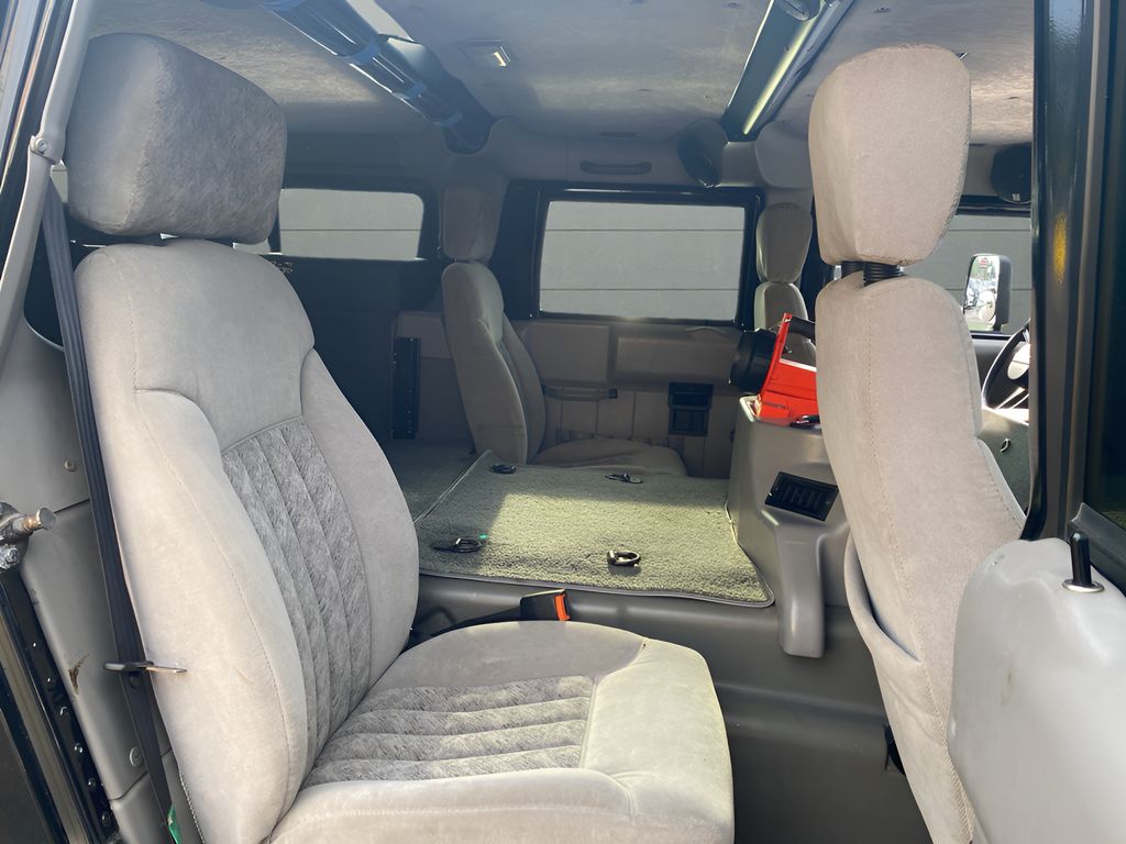 2000 Hummer H1 1 1/4 ton photo 13