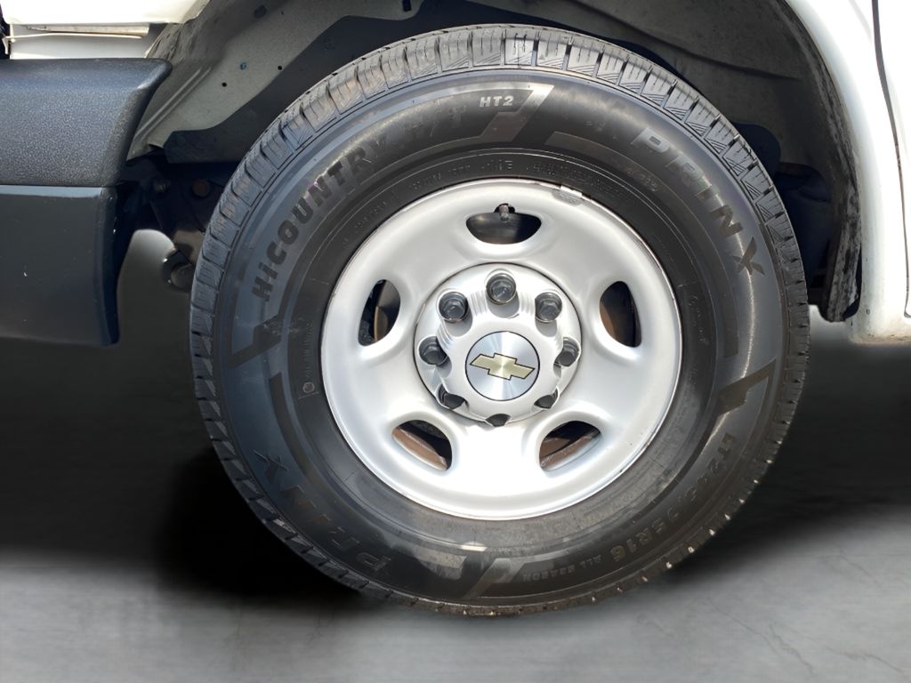 2020 Chevrolet Express 2500 Work Van photo 21