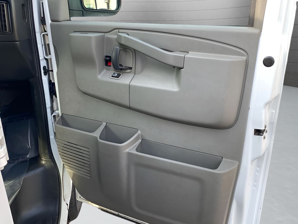 2020 Chevrolet Express 2500 Work Van photo 13